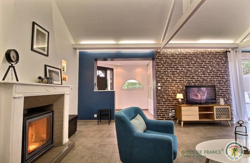 Binic-Etables-sur-Mer House | 72 m² Gîte ∙ 2 bedrooms ∙ 4 guests