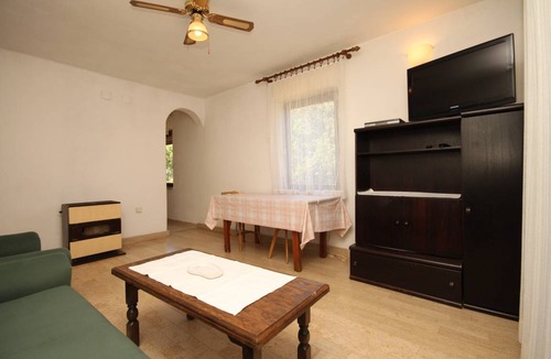 Sveti Jakov Apartment | 79 m² Apartment ∙ 3 bedrooms ∙ 7 guests