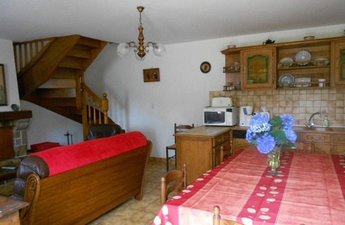 Baud House | 89 m² Gîte ∙ 4 bedrooms ∙ 6 guests