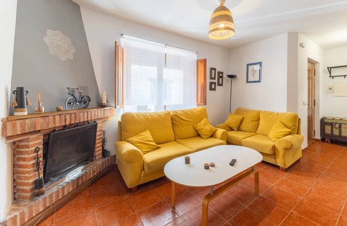 El Arenal House | 89 m² House ∙ 3 bedrooms ∙ 6 guests