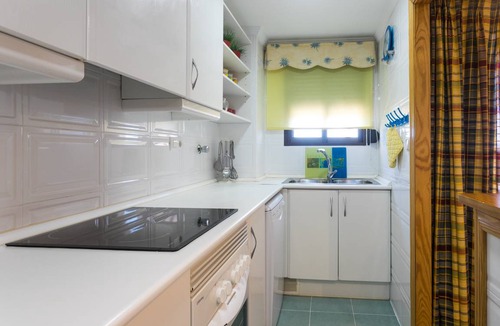 Port Saplaya Apartment | 95 m² Apartment ∙ 3 bedrooms ∙ 6 guests