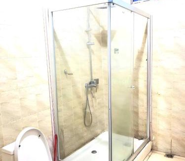 Limete House | Affordable Spacious Apartment in Kinshasa, Limete Resit
