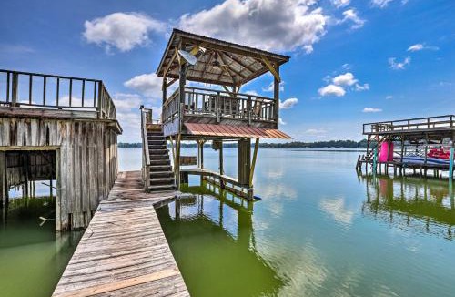 Madison House | All Decked Out Home on Cherry Lake with Dock!