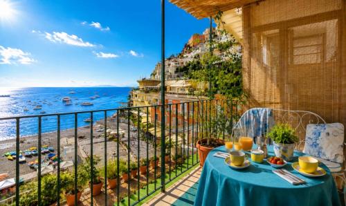 Positano City Centre House | AMORE RENTALS - Casa Raffi