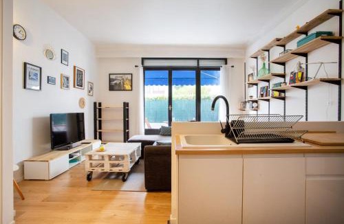 Caucade Apartment | Apartment 10 minutes from the tram and the sea