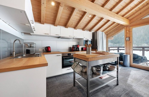 Nancroit Apartment | Apartment 'Le Chalet Ponturin': Mountain View, Balcony, and Wi-Fi