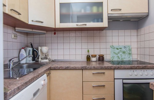 Mirce Apartment | Apartments Jakov (41861-A2) - Mirca - island Brac