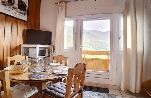 Les Bruyeres Apartment | Appartement duplex 4 pers, accès pistes, balcon - FR-1-344-835