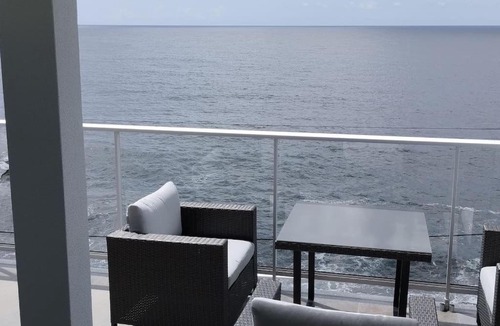 Prazeres Apartment | Apt 'A Gaioa' in 'The Cliff Coast Accomodation'