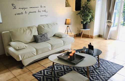 Saint-Barthelemy House | Ar Chapel Govero - Independent house fully equipped with enclosed garden.