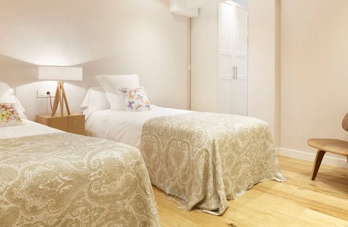 San Sebastian Centro Apartment | Arrasate 3 by FeelFree Rentals