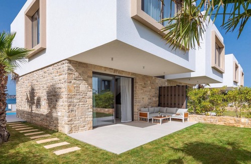 Kraj House | Awesome home in Tkon-Ugrinic