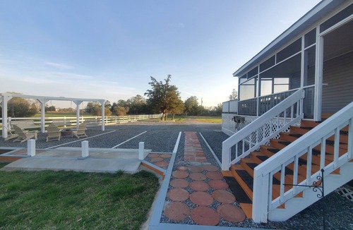 Grimstead House | Beach House Getaway, exclusive location on "Chesapeake Bay" with private beach