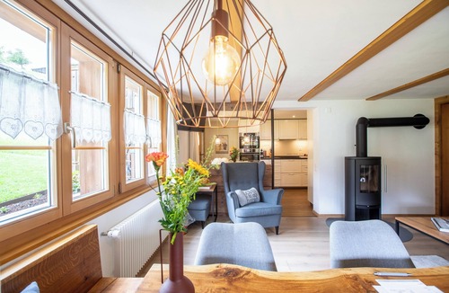 Grindelwald Apartment | Beautiful vacation apartment with enchanting outdoor seating area in Grindelwald