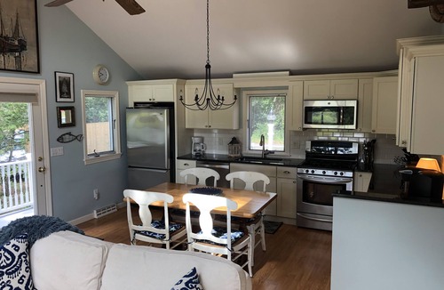 South Dennis House | Beautiful Waterfront-Relaxin' on the River!