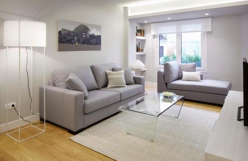 San Sebastian Centro Apartment | Bella Easo 2 by FeelFree Rentals