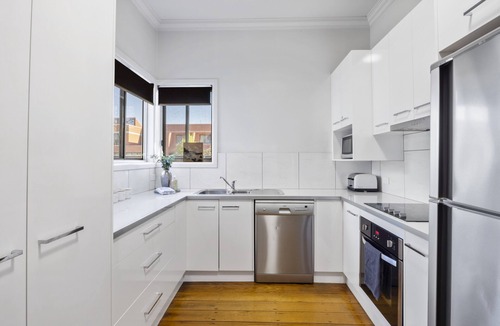 Bendigo House | Bendigo Signature Accommodation on Chapel