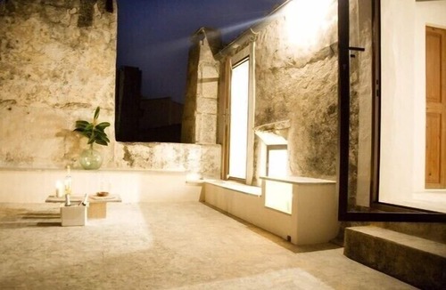 Felanitx House | Big noble town house, private pool and garden in Felanitx, 7 bedrooms, sleeps 11