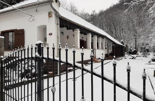 Demjen Apartment | Bodza Vendégház - Apartmanház