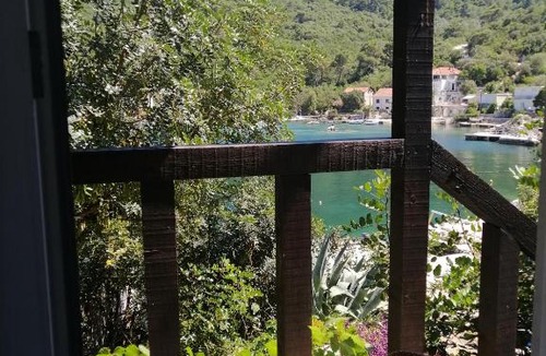 Okuklje Apartment | Calm lagoon at sea