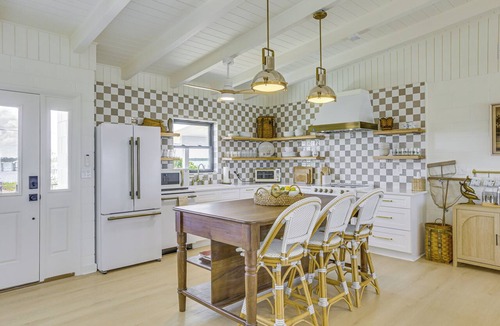 Alligator Point House | Casa Del Mare | Beach to Bay on Alligator Point