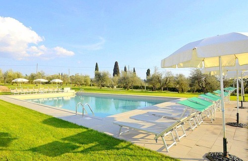 Tavarnelle Val di Pesa House | Casa Katia I: A characteristic and welcoming apartment in the characteristic style of the Tuscan countryside, with Free WI-FI.