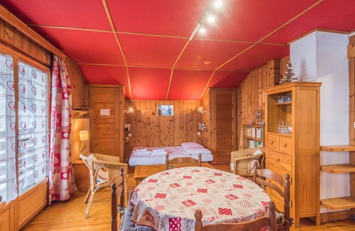 Les Bossons Ski Chalet | Chalet Bossons - Welkeys