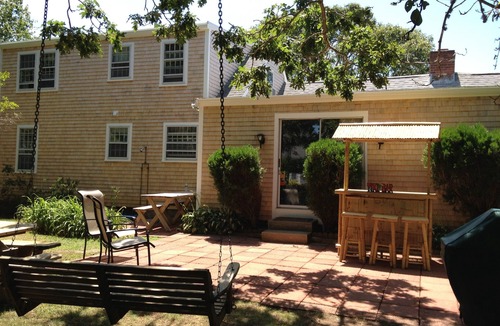 South Yarmouth House | Charming Cape in prestigous Gateway Isles, Free Kayaks, Bike,Dock, River, Beach