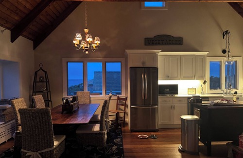 Wellfleet House | Charming Handicapped Accessible 3-bedroom house in Welcoming Wellfleet