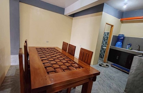 Baguio Cabin | Charming lodge in brilliant La Trinidad with WiFi access