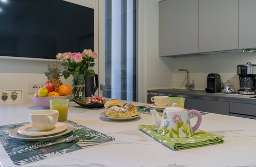 Colombare Apartment | CHARMING NEST - just a stone's throw from the lake and spa of Sirmione