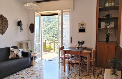 Perledo Apartment | Charming Perledo Retreat with Lake View, Balcony & Parking