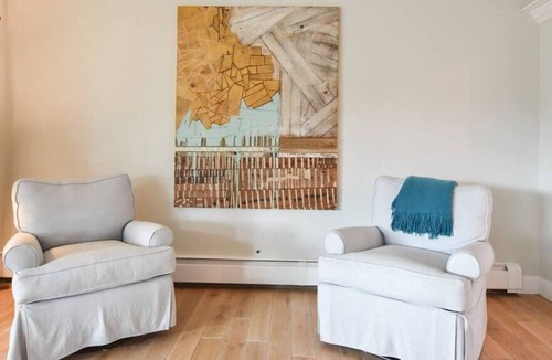 Chatham House | Chatham Getaway w/ Screened Porch!