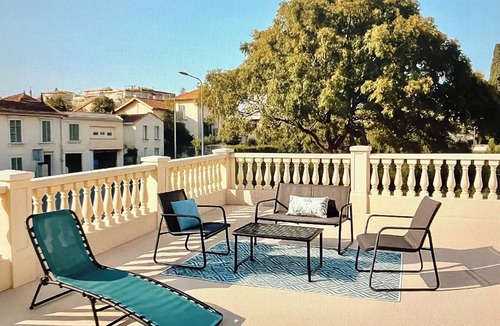 La Bocca Nord House | Chic stay in Cannes - Cosy room close to beaches and Palais