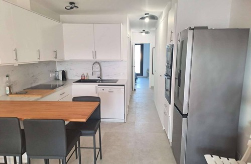 Port Cogolin Apartment | Close to Saint-Tropez – Apartment for 4 People with Marina View