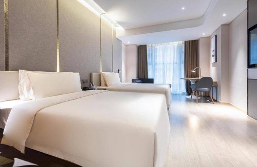 Yuanzhou Hotel | 50 m² Hotel ∙ 3 guests