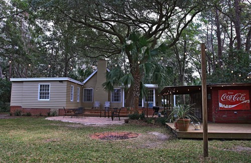 Tallahassee House | Convenient and peaceful haven if you are here for work or play