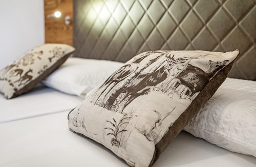 Almazzago Apartment | Cosy Holiday Apartment "Caterina" Close to the Ski Area with Wi-Fi