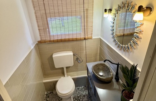 Balatonalmadi Apartment | Cosy Quiet Tiny studio with lake views in the suburbs of Balatonalmadi