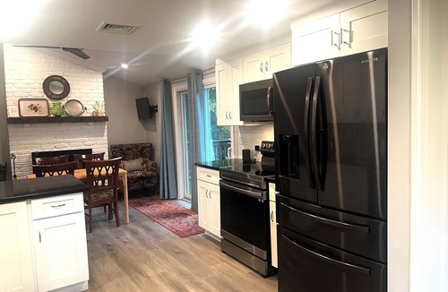 Miller Place House | Cottage Near Cedar Beach