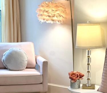 College Hill Apartment | Cozy 2BR Apt with Parking, Steps to Brown and RISD
