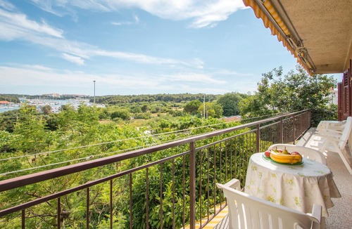 Vintijan Apartment | Cozy apartment in Pula with kitchen