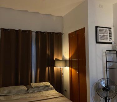 Maribago Apartment | Cozy studio with pool 20 min from airport