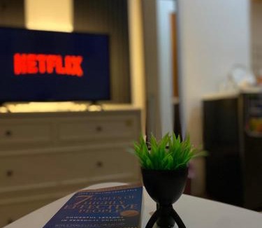 Maribago Apartment | Cozy studio with pool 20 min from airport