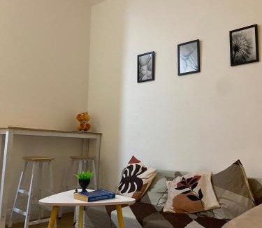 Maribago Apartment | Cozy studio with pool 20 min from airport