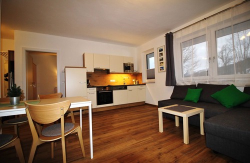 Schildlehen Apartment | Cross-country skiing and skiing directly from the house.