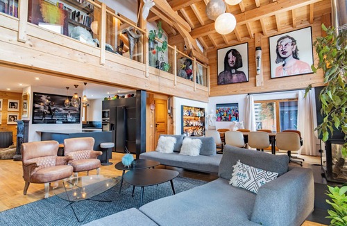 Chamonix City Centre Ski Chalet | Design chalet with pool & jacuzzi