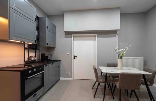 Gersthof Apartment | * * Designer Apartment 18th (TOP 1)