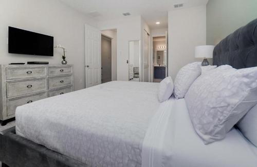 Four Corners House | Discover Unparalleled Elegance Our Newest Candlelight Pool Home