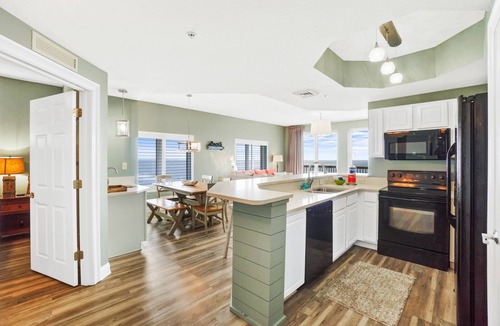 Panama City Beach Condo | East Corner Unit. Brand-Spankin-New Condition. 2 sets of Beach Chairs in Season
